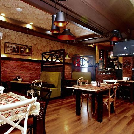 Antika Hotel 바투미 외부 사진