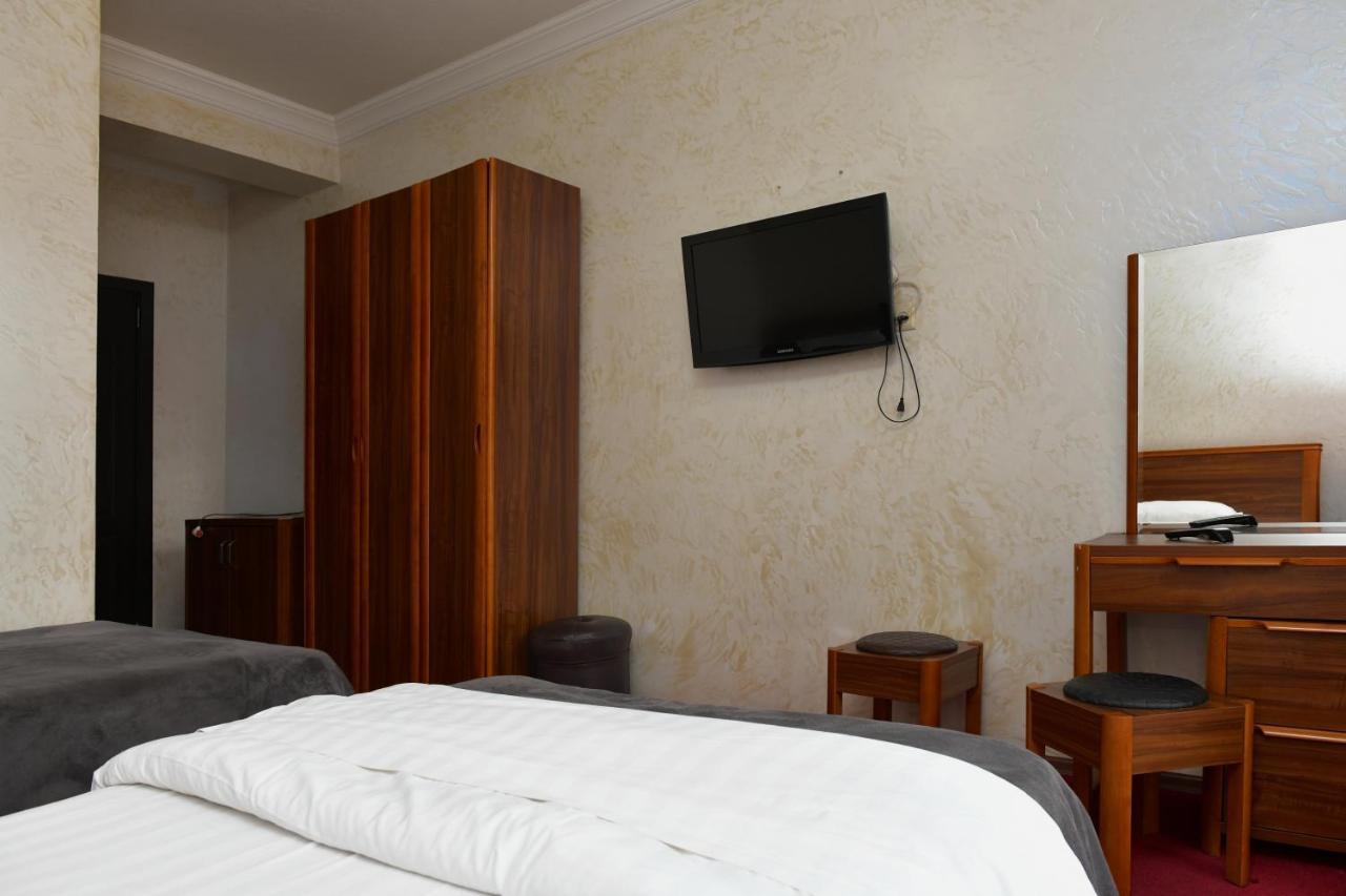 Antika Hotel 바투미 외부 사진